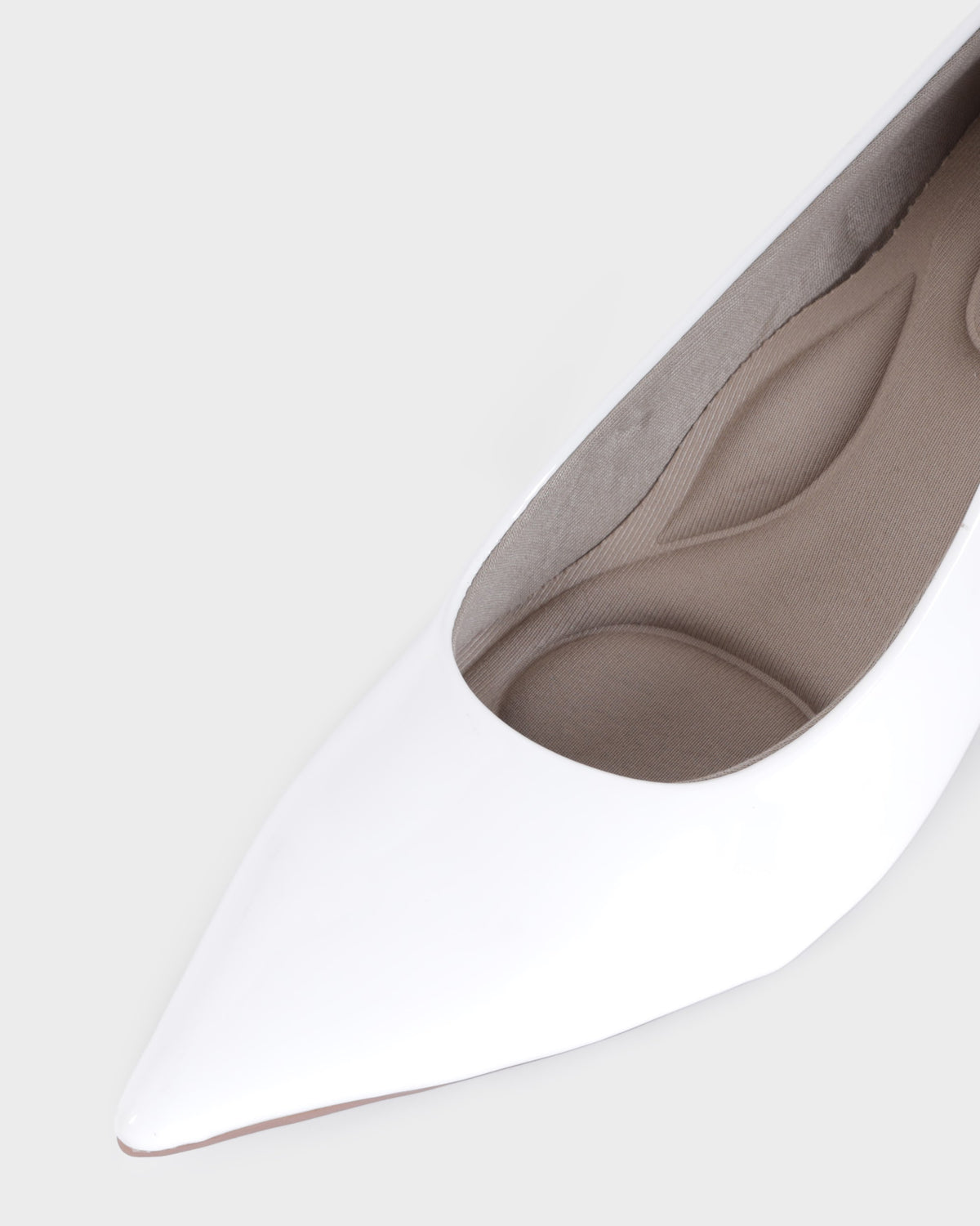 Reina Pointed-toe High Block Heels photo 3 - White