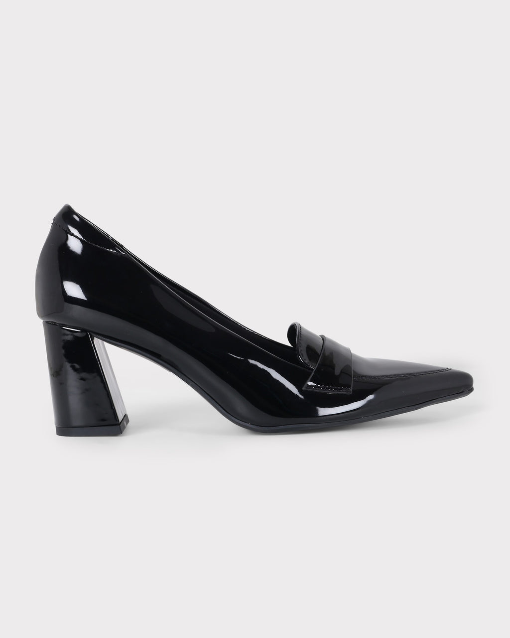Emmy Pointed-toe Block Heel Pumps photo 1 - Black
