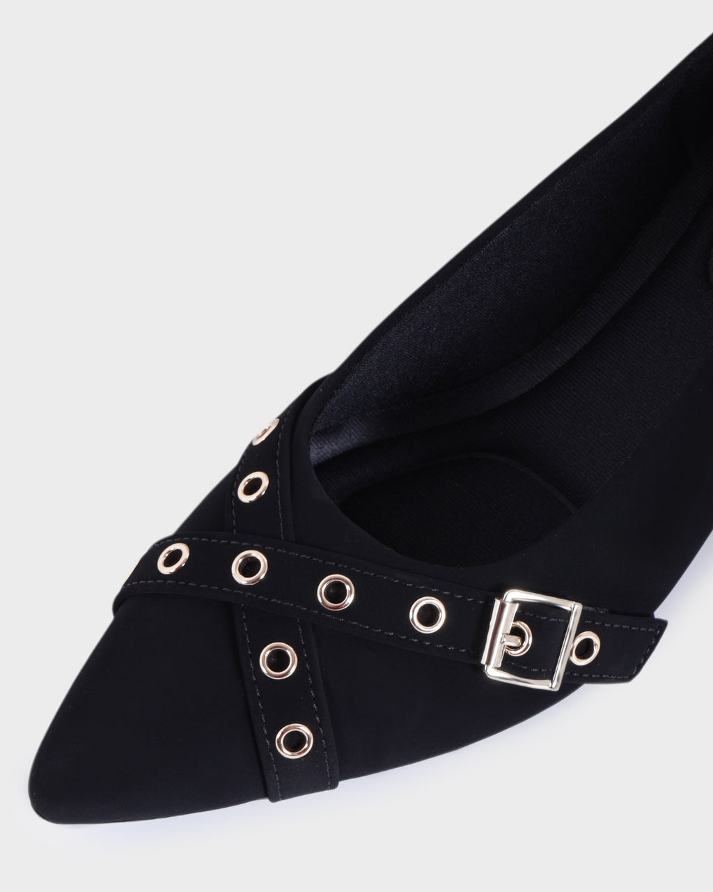 Harlow Pointed-toe Low Block Heel Pumps photo 3 - Black
