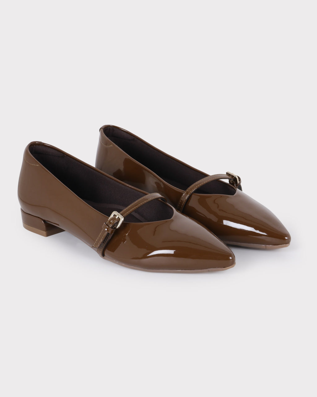 Giselle Pointed-toe Flat Bellies photo 2 - Tan