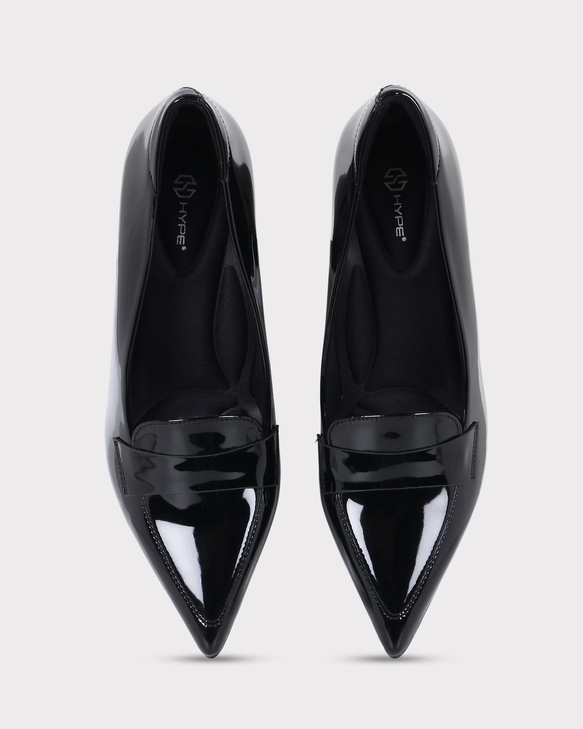 Emmy Pointed-toe Block Heel Pumps photo 4 - Black