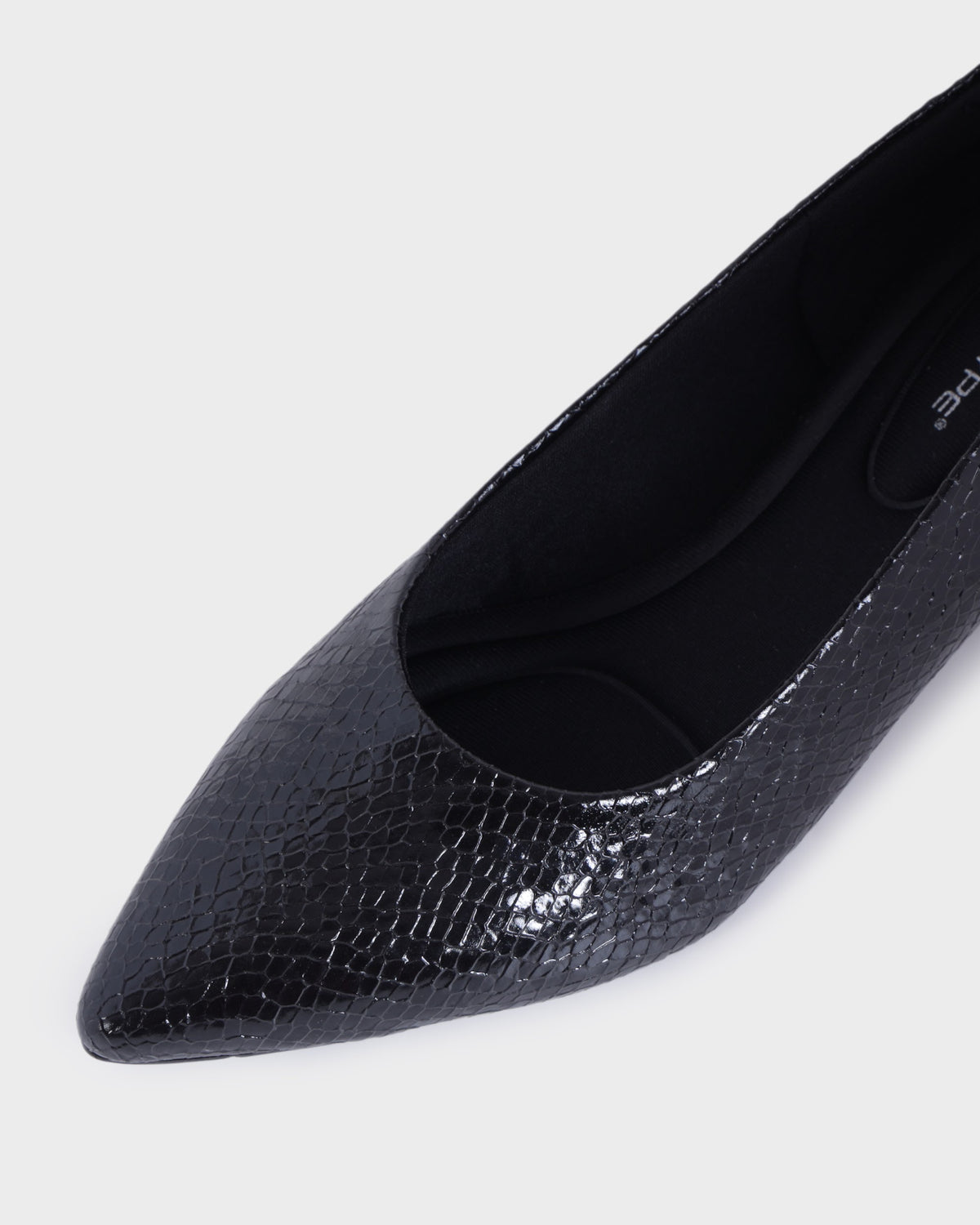Juliet Pointed-toe Party Wear Bellies photo 3 - Black