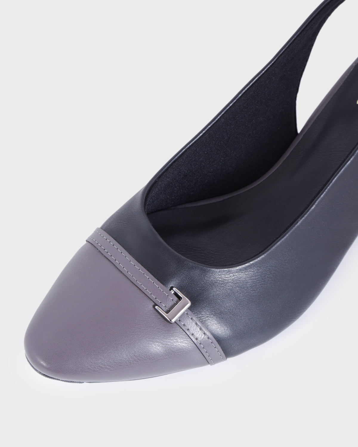 Elodie Closed-toe Low Heel Mules photo 3 - Black