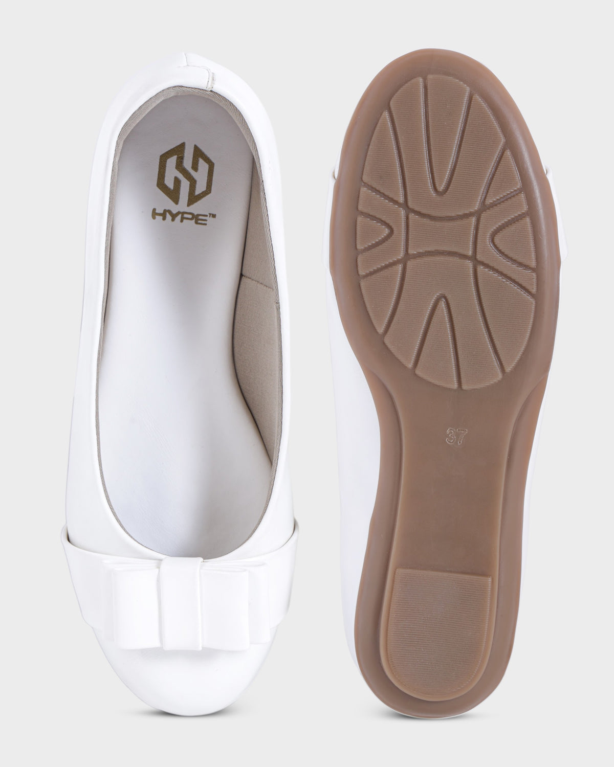Sylvie Round-toe Flat Bellies photo 2 - White
