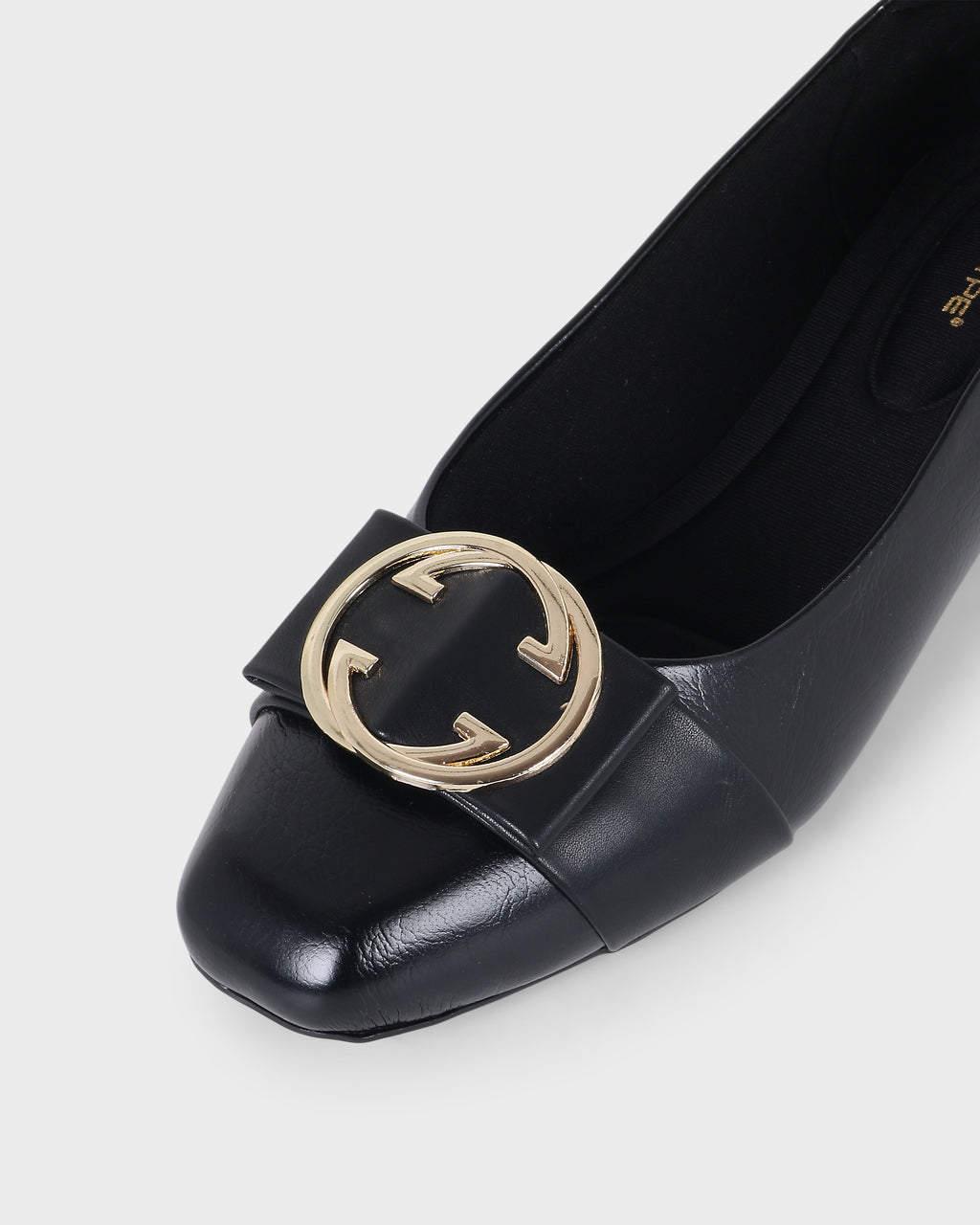 Scarlet Sovereign Square-toe Flat Bellies photo 3 - Black