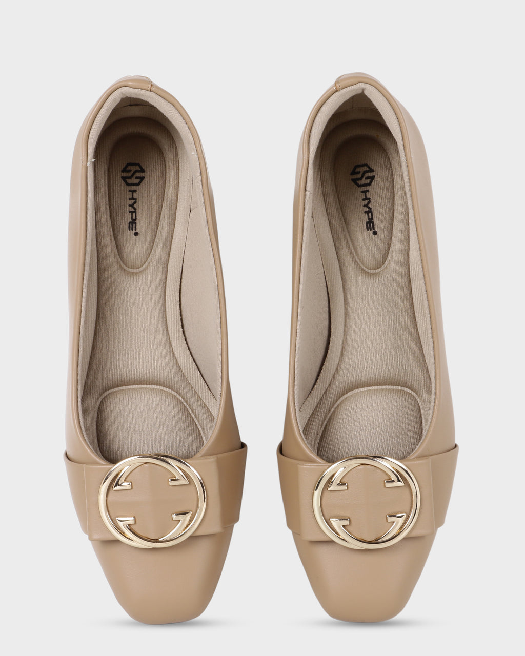 Scarlet Sovereign Square-toe Flat Bellies photo 1 - Beige