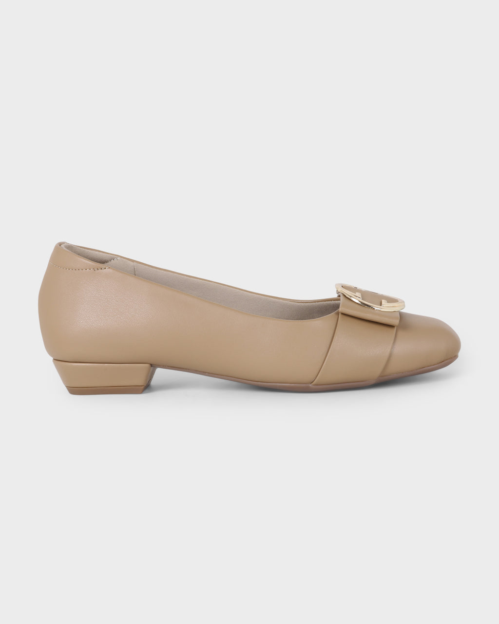 Scarlet Sovereign Square-toe Flat Bellies photo 5 - Beige