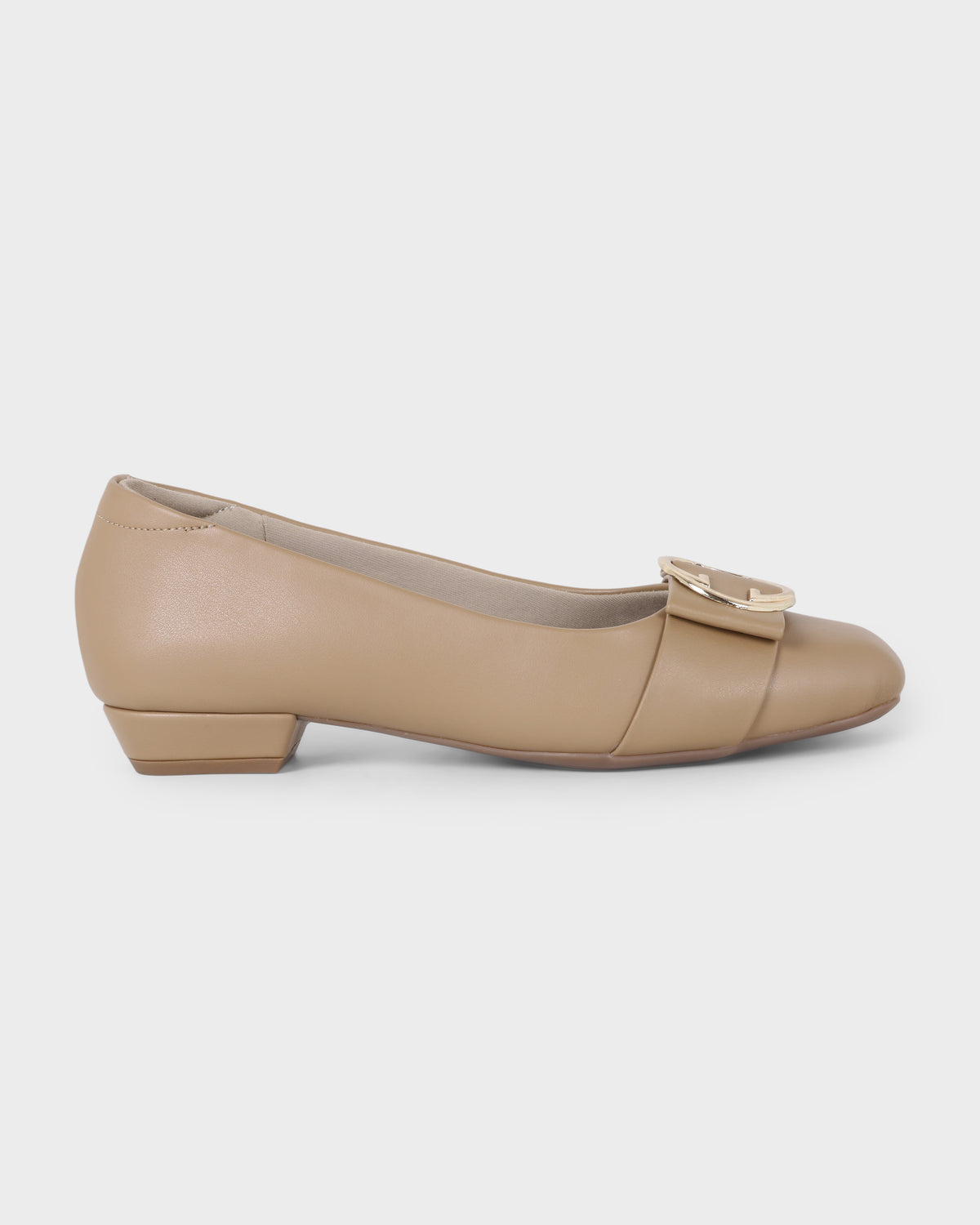 Scarlet Sovereign Square-toe Flat Bellies photo 5 - Beige